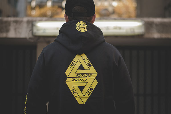 Sudaderas edición limitada espalda